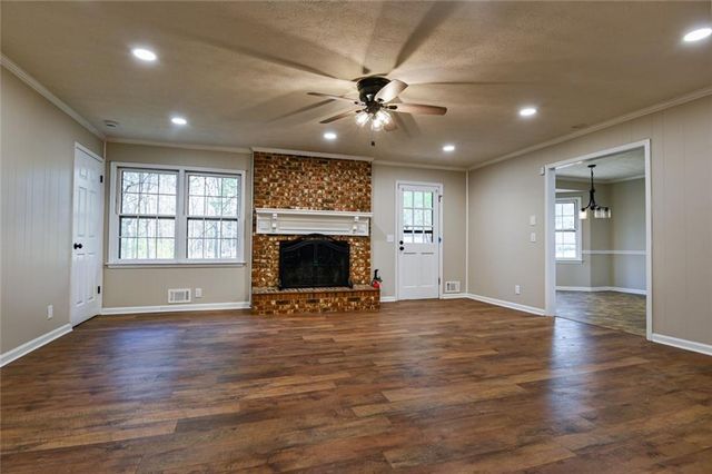 2115 Oak Hill Road, Covington, GA 30016