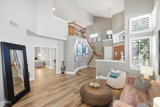 27407 Whitefield Place, Valencia, CA 91354