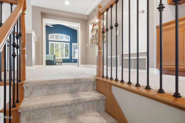 27407 Whitefield Place, Valencia, CA 91354