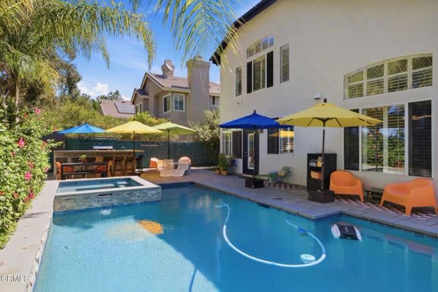 27407 Whitefield Place, Valencia, CA 91354