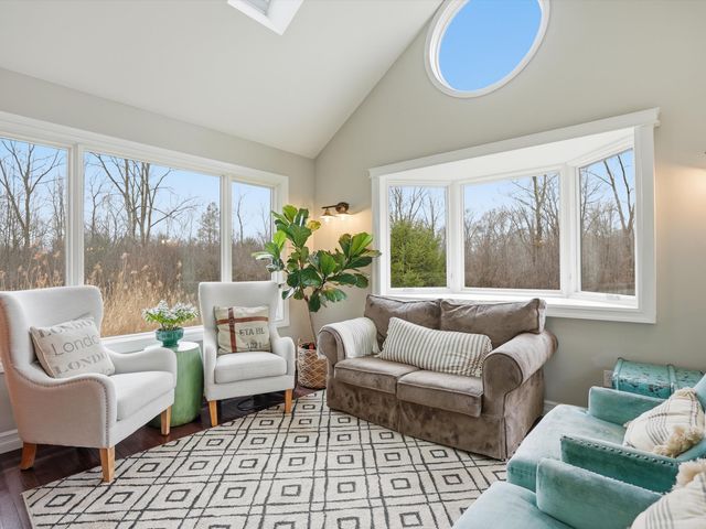5733 Pontiac Trail, Ann Arbor, MI 48105