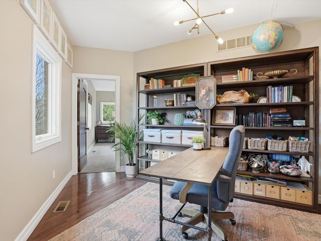 5733 Pontiac Trail, Ann Arbor, MI 48105