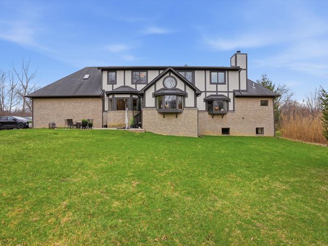 5733 Pontiac Trail, Ann Arbor, MI 48105