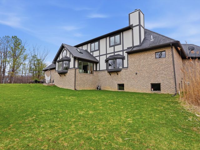 5733 Pontiac Trail, Ann Arbor, MI 48105