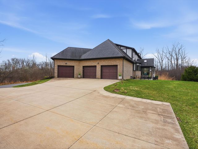 5733 Pontiac Trail, Ann Arbor, MI 48105