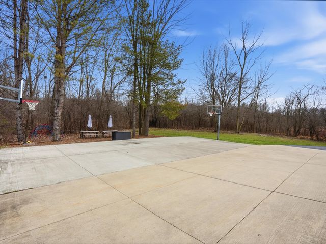 5733 Pontiac Trail, Ann Arbor, MI 48105