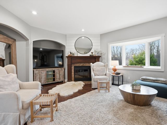 5733 Pontiac Trail, Ann Arbor, MI 48105