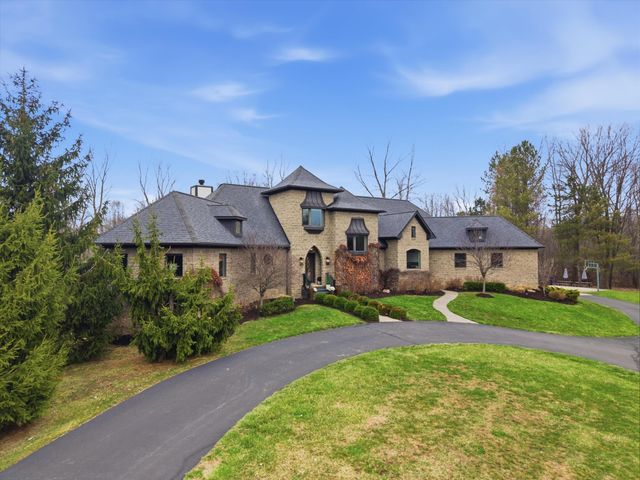 5733 Pontiac Trail, Ann Arbor, MI 48105