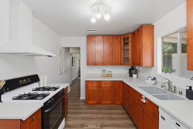 533 River, Norco, CA 92860