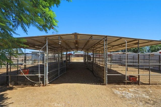 533 River, Norco, CA 92860
