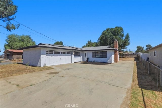 533 River, Norco, CA 92860