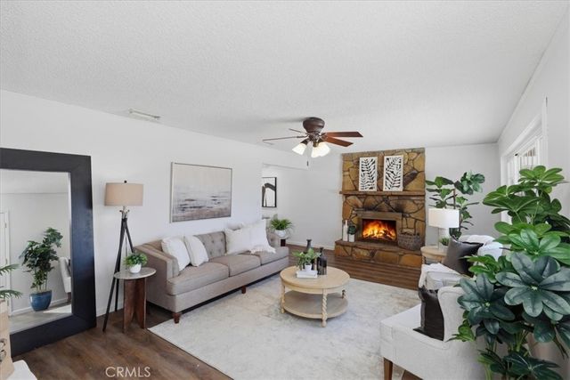 533 River, Norco, CA 92860