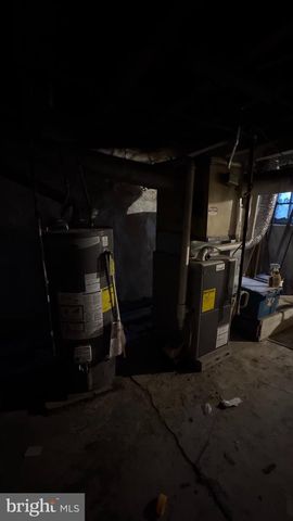 5515 UPLAND ST, Philadelphia, PA 19143