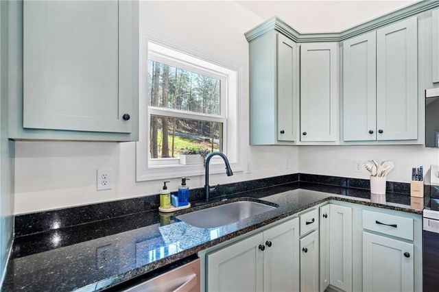 246 Woodward Way, Talking Rock, GA 30175
