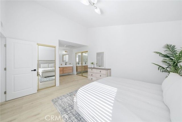 2714 Via Colina 12, Fullerton, CA 92835