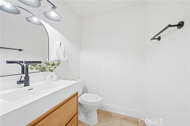 2714 Via Colina 12, Fullerton, CA 92835