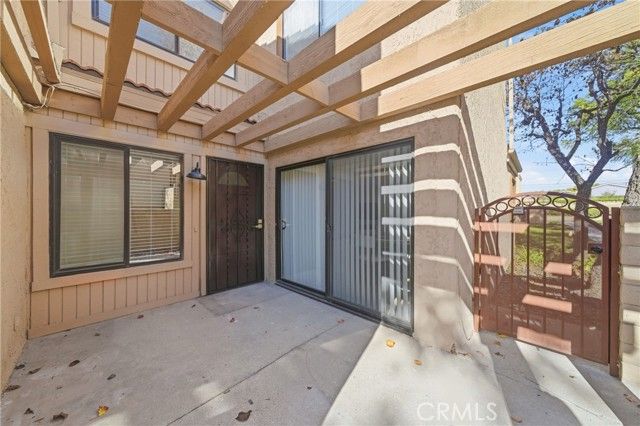 2714 Via Colina 12, Fullerton, CA 92835