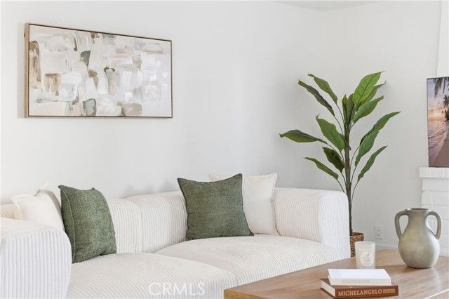 2714 Via Colina 12, Fullerton, CA 92835