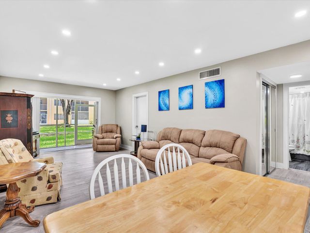 100 Ashbury Road 103, Hollywood, FL 33024