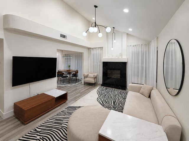 1540 Brewerton Dr, Sacramento, CA 95833
