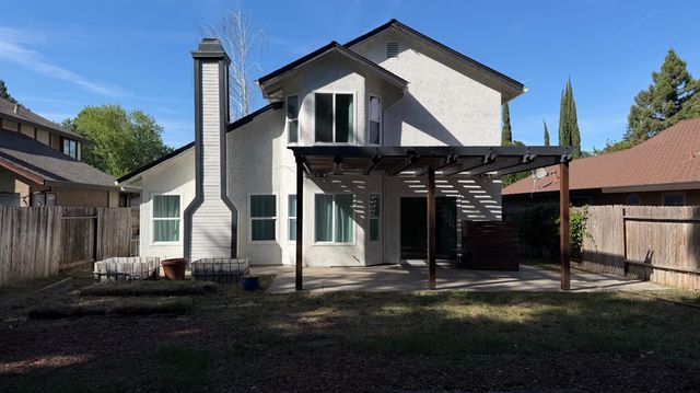 1540 Brewerton Dr, Sacramento, CA 95833