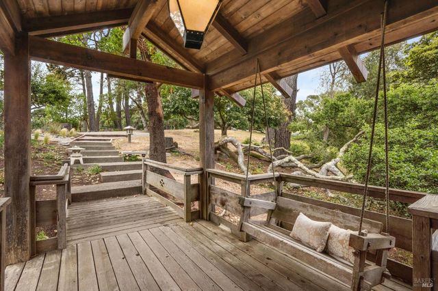 10 Miwok Way, Inverness, CA 94937