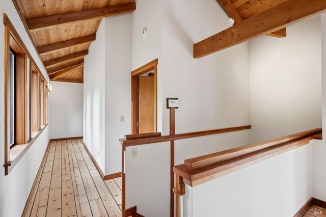 10 Miwok Way, Inverness, CA 94937