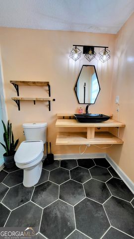 2070 Kingston Hwy, Rome, GA 30161