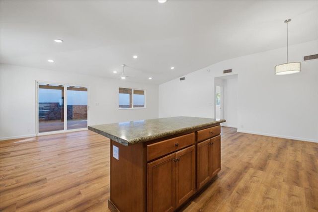 49 Wawali St, Kihei, HI 96753