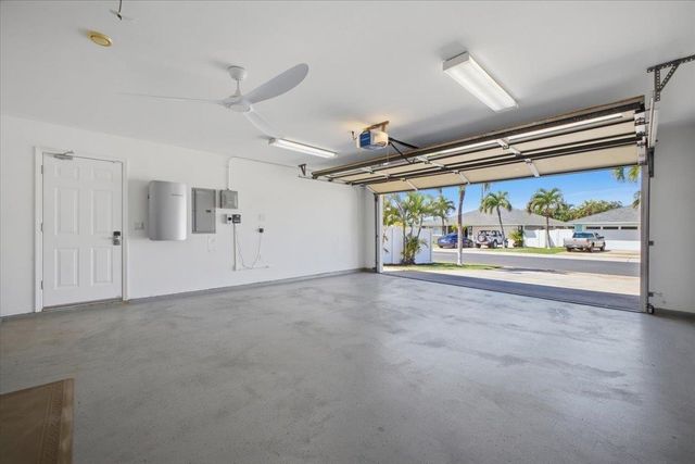 49 Wawali St, Kihei, HI 96753