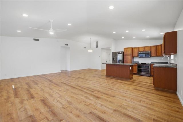 49 Wawali St, Kihei, HI 96753