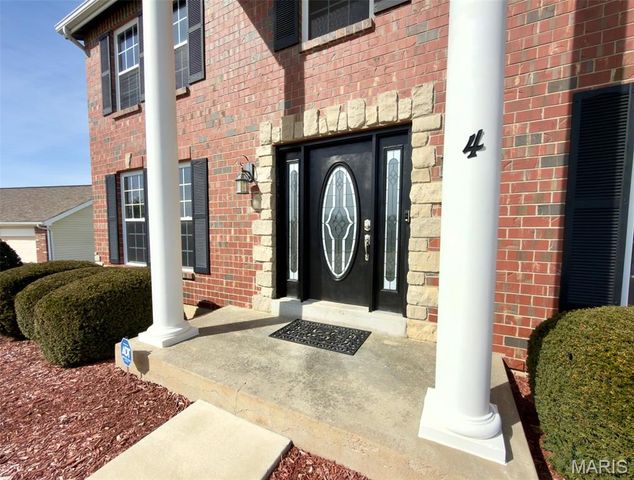 4 Pasture View Court, Wentzville, MO 63385