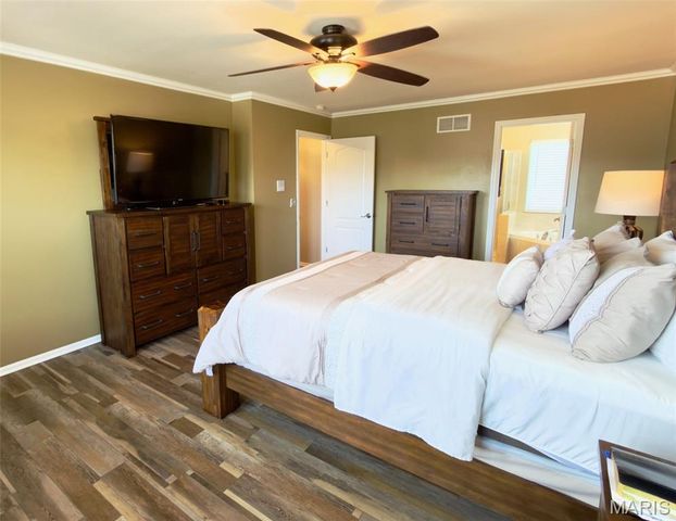 4 Pasture View Court, Wentzville, MO 63385