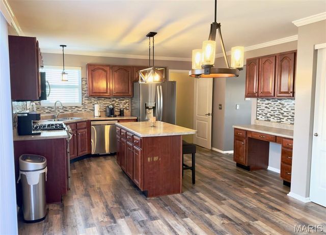 4 Pasture View Court, Wentzville, MO 63385