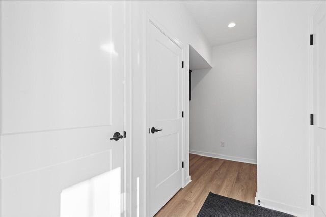 W251N2371 Valleyview CIRCLE, Pewaukee, WI 53072