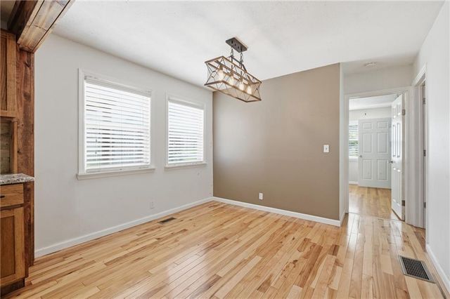 3209 N 155th Street, Basehor, KS 66007