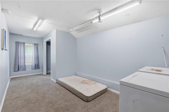 3209 N 155th Street, Basehor, KS 66007