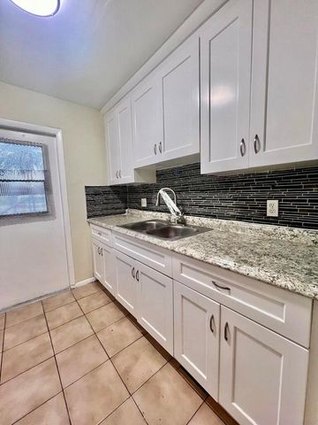 645 SW 20th Court 0020, Delray Beach, FL 33445