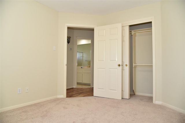 12322 Wealdstone Drive, Tomball, TX 77377