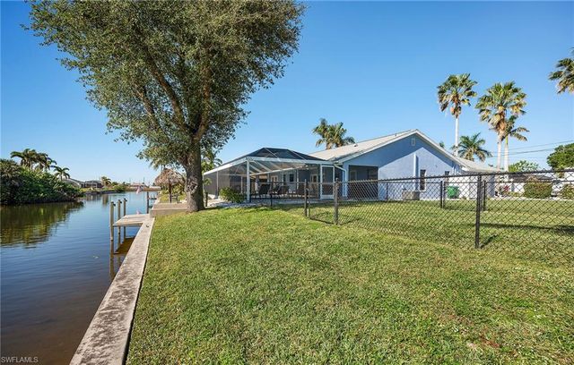 624 SW 35th ST, Cape Coral, FL 33914