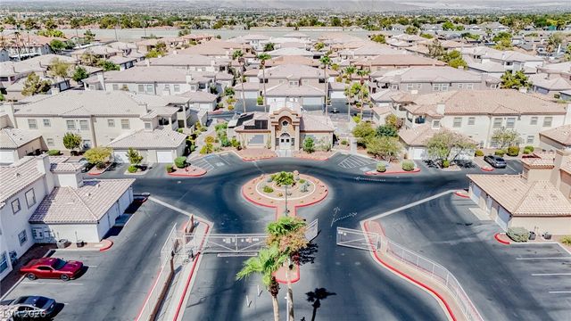 6809 Cobre Azul Avenue 101, Las Vegas, NV 89108