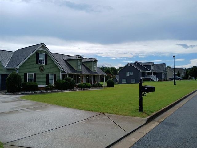 109 Presidential Lane, Statham, GA 30666