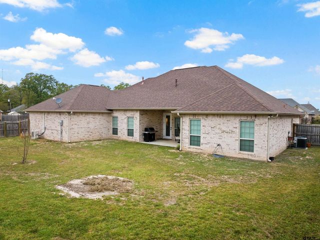 1000 Stone Bridge Street, Mt Pleasant, TX 75455