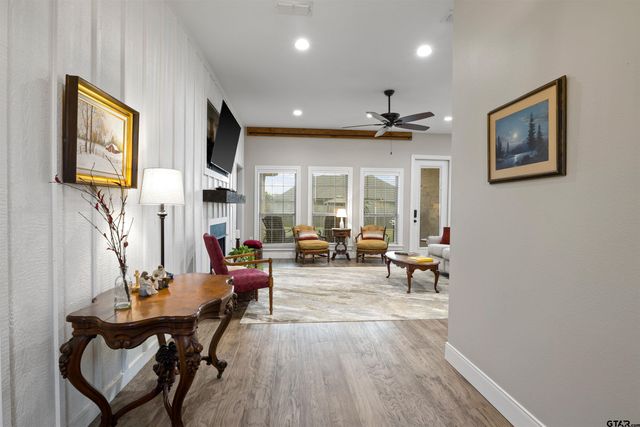 1000 Stone Bridge Street, Mt Pleasant, TX 75455