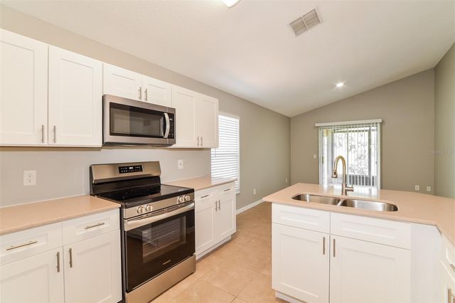 1073 SHEELER HILLS DRIVE, Apopka, FL 32703