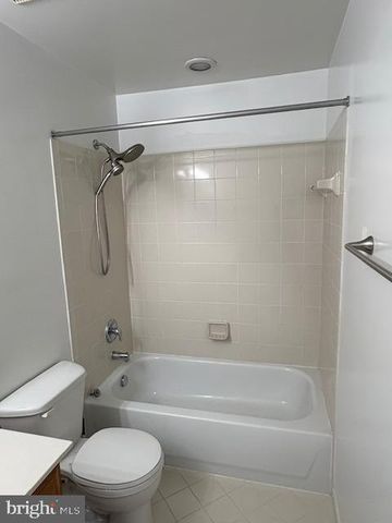 12947 TAXI DR, Woodbridge, VA 22193