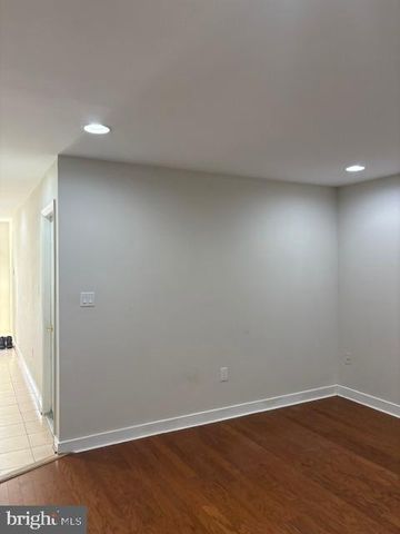 12947 TAXI DR, Woodbridge, VA 22193