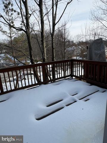 12947 TAXI DR, Woodbridge, VA 22193