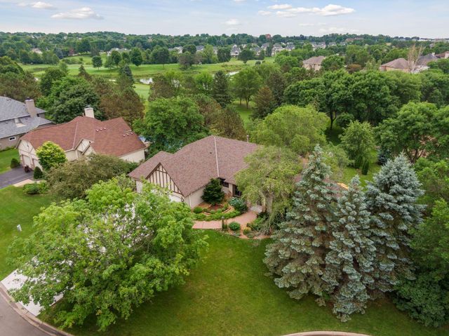 3595 Rae Lane, Woodbury, MN 55125