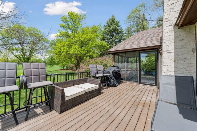 3595 Rae Lane, Woodbury, MN 55125